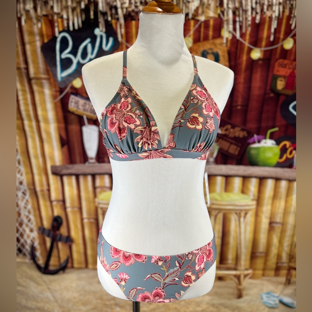 Cupshe Floral Bikini Set - Gray and Pink